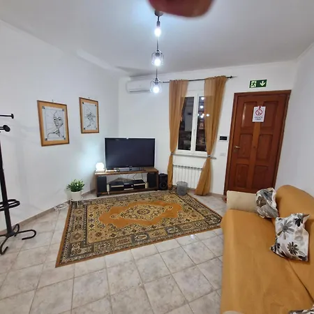 Dad's House * Rome